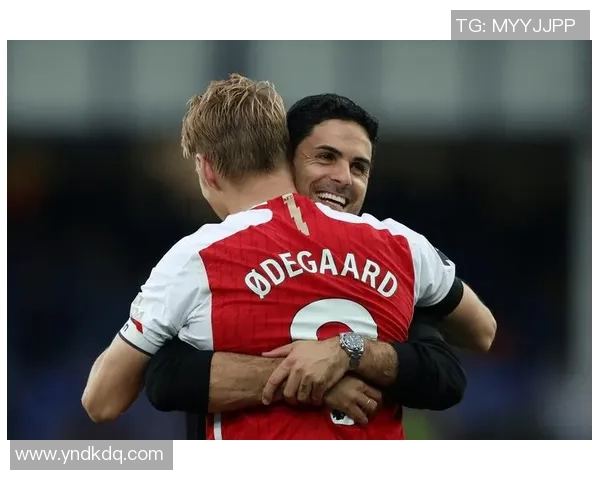 世界杯精彩对决阿森纳与曼城战成平局战术解析引发全场热议